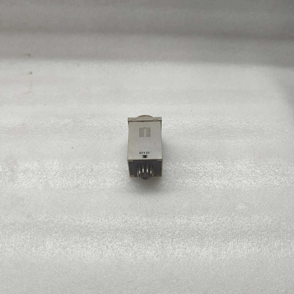 Omron H3BA Timer 24VDC Source 5A 250VAC Resistive Load
