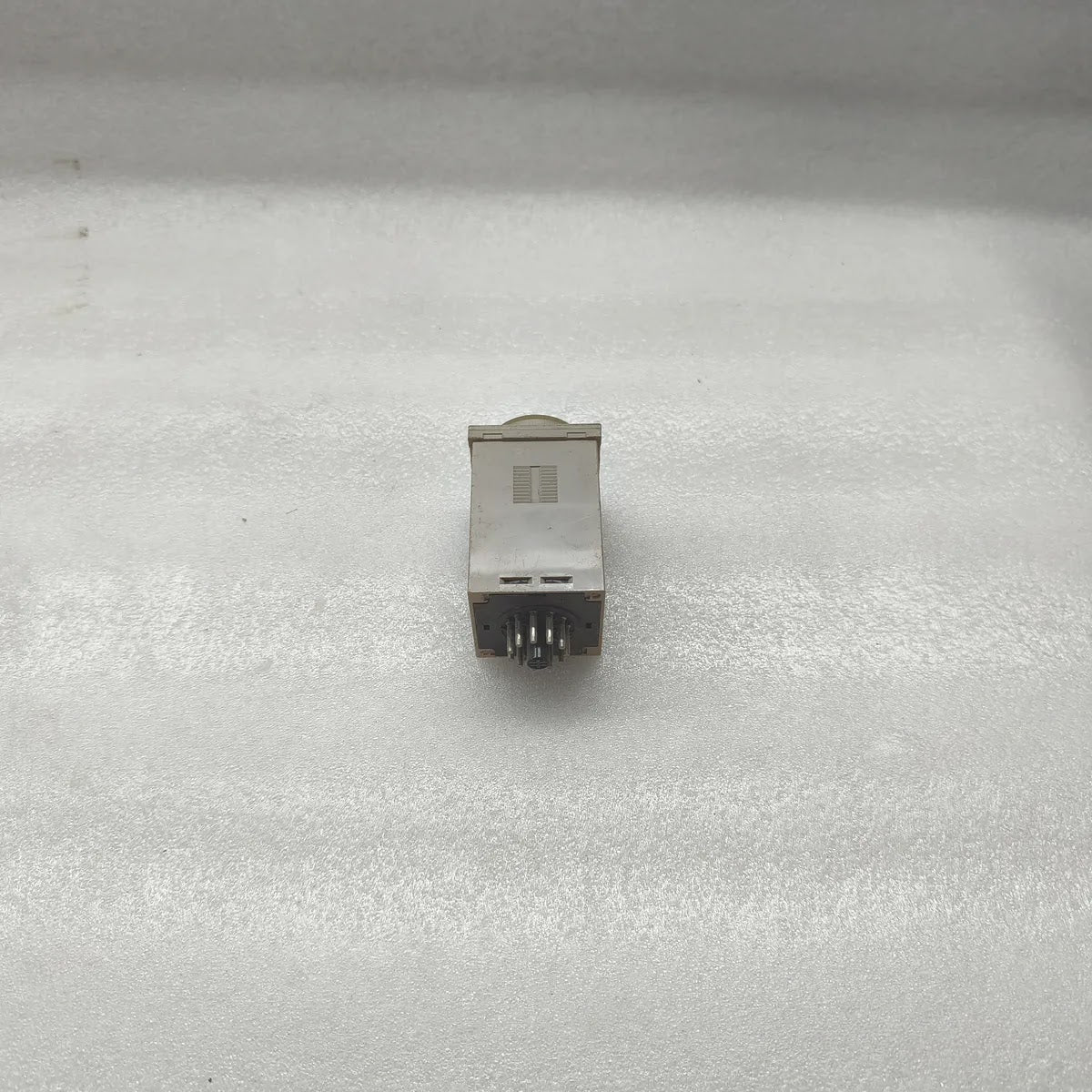 Omron H3BA Timer 24VDC Source 5A 250VAC Resistive Load
