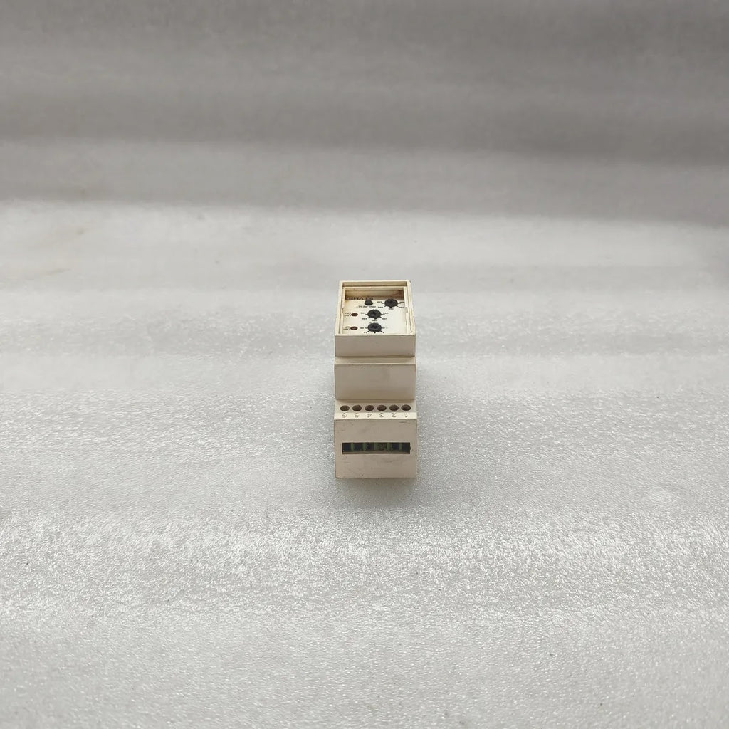 Minilec S2 VMR3 Phase Failure & UV/OV Relay 380-440VAC DIN Rail