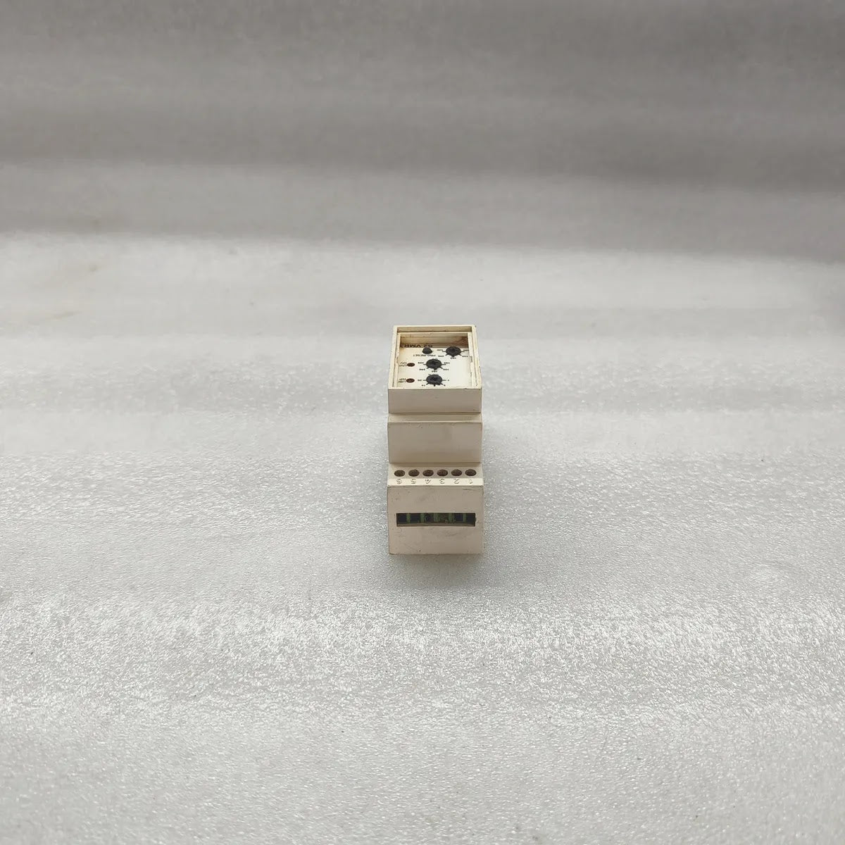 Minilec S2 VMR3 Phase Failure & UV/OV Relay 380-440VAC DIN Rail