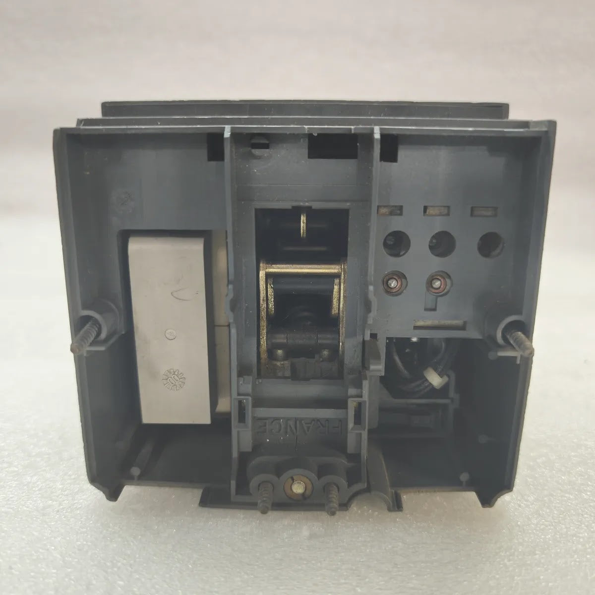 Merlin Gerin NS250N Compact Molded Case Circuit Breaker 750V Ui with UVR 250V