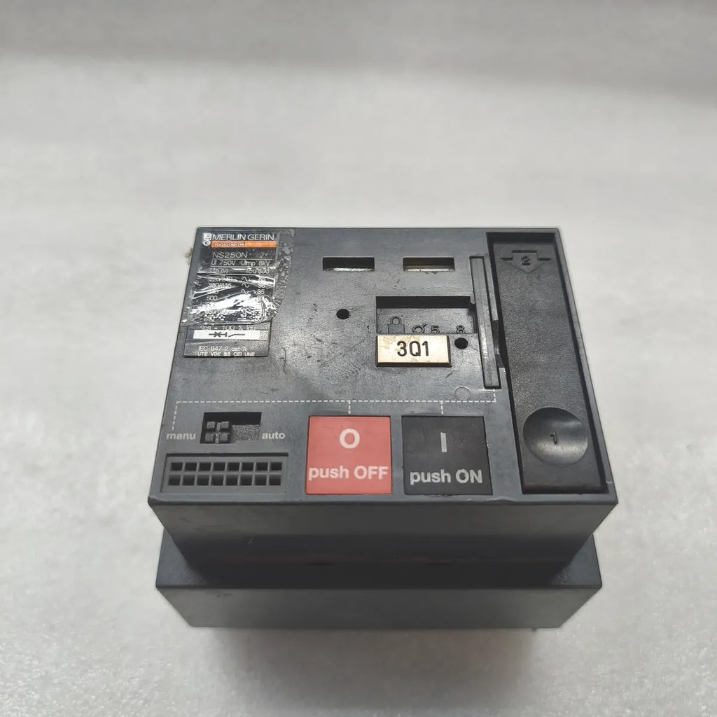 Merlin Gerin NS250N Compact Molded Case Circuit Breaker 750V Ui with UVR 250V