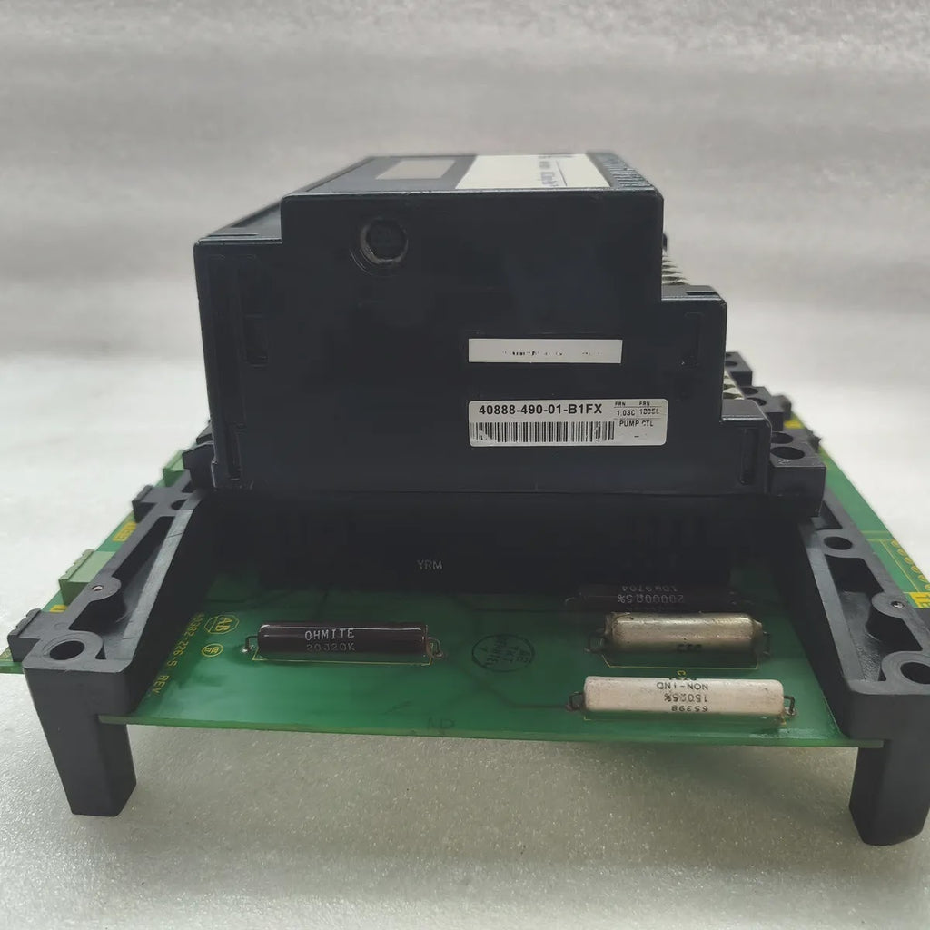 A Bradley SMC Dialog Plus 40888-490-01-B1FX Soft Starter Pump Controller