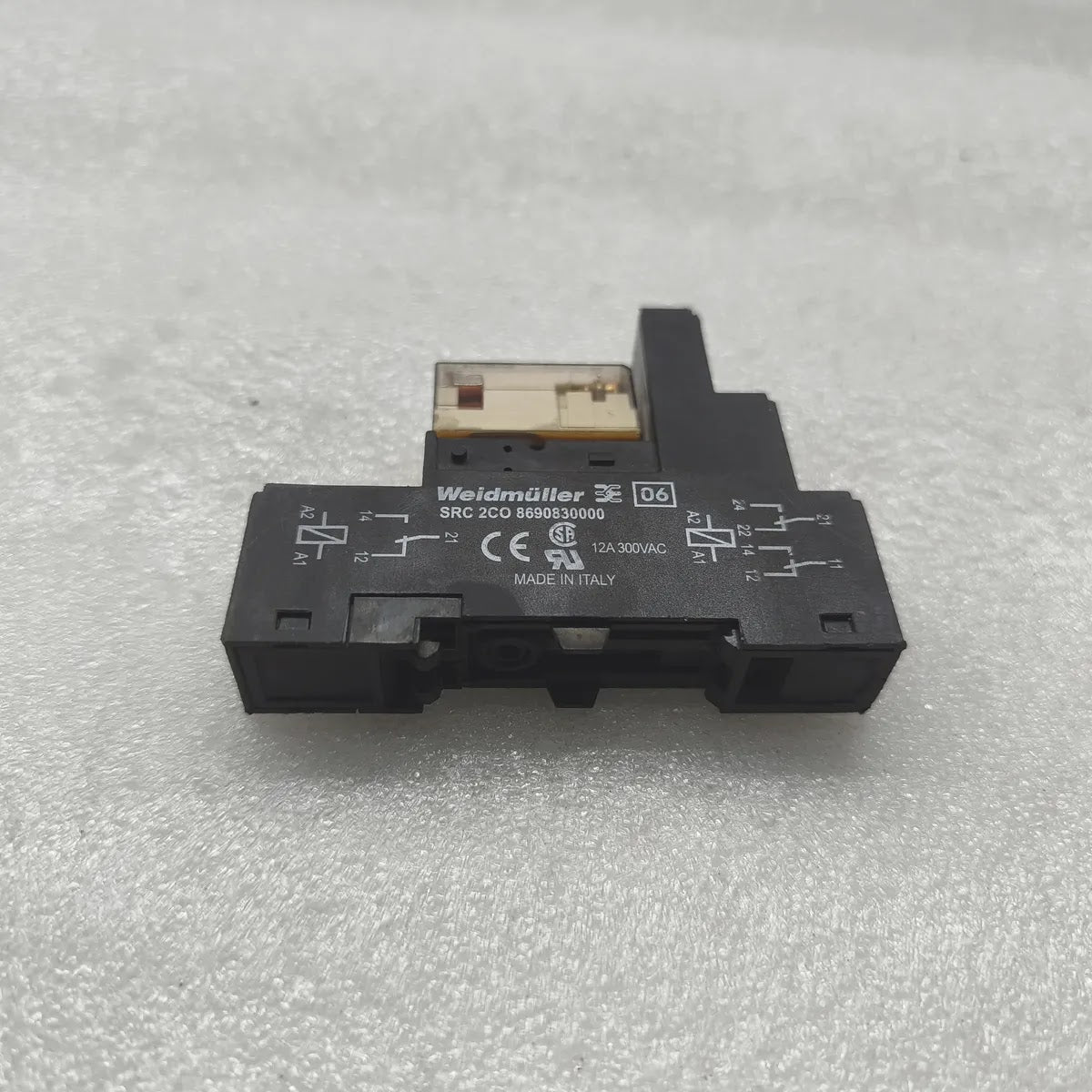 Weidmuller SRC 2CO 8690830000 Relay Socket 2CO 12A 300VAC DIN Rail
