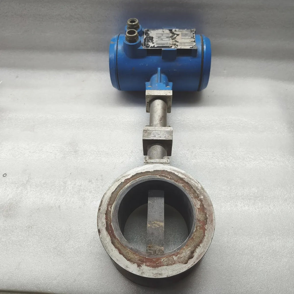 Krohne VFM5090(I) Vortex Flow Meter 4 Inch 150 LBS SS316L Inconel Seal 220Vac