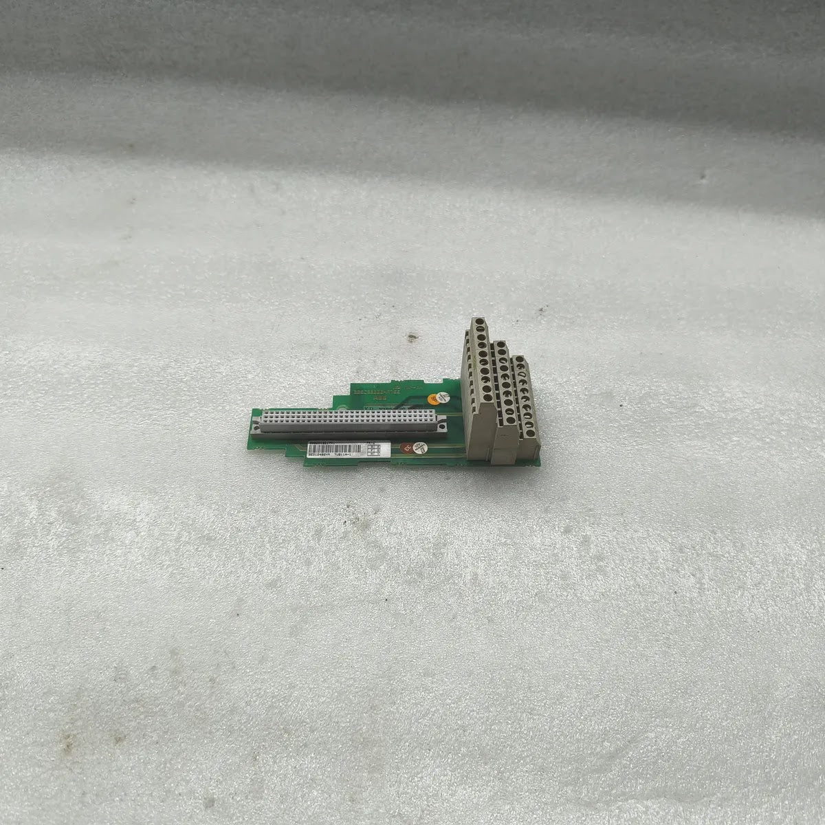 ABB 3BSC930002-R7SS TUB11A-1 Terminal Unit Board