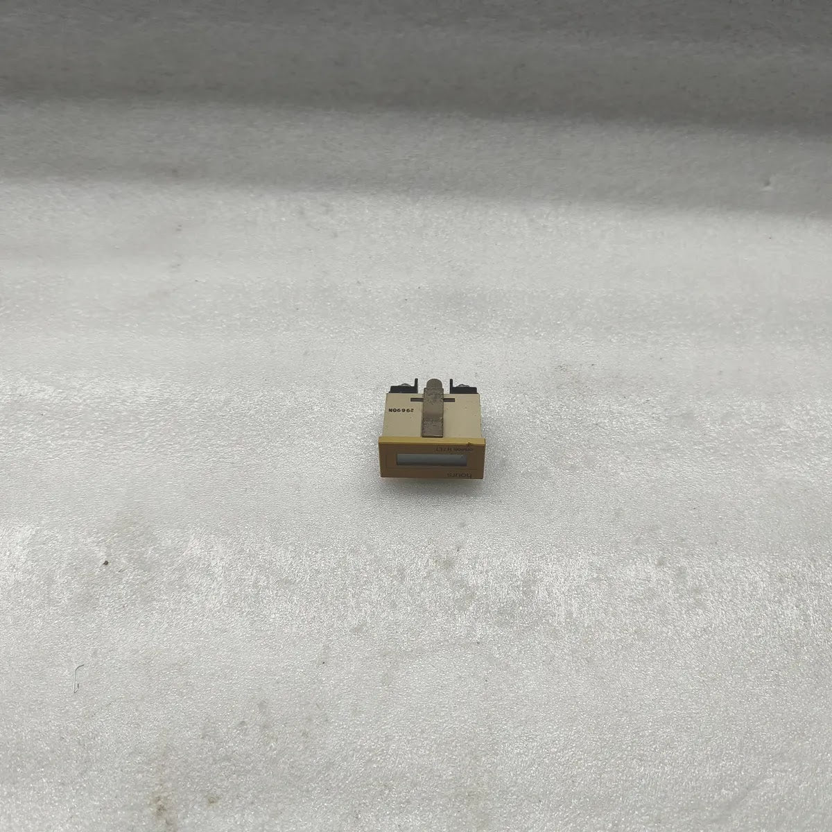 Omron H7ET-B Time Counter Hours Gate 1s Min Reset 20ms Contact Open Collector