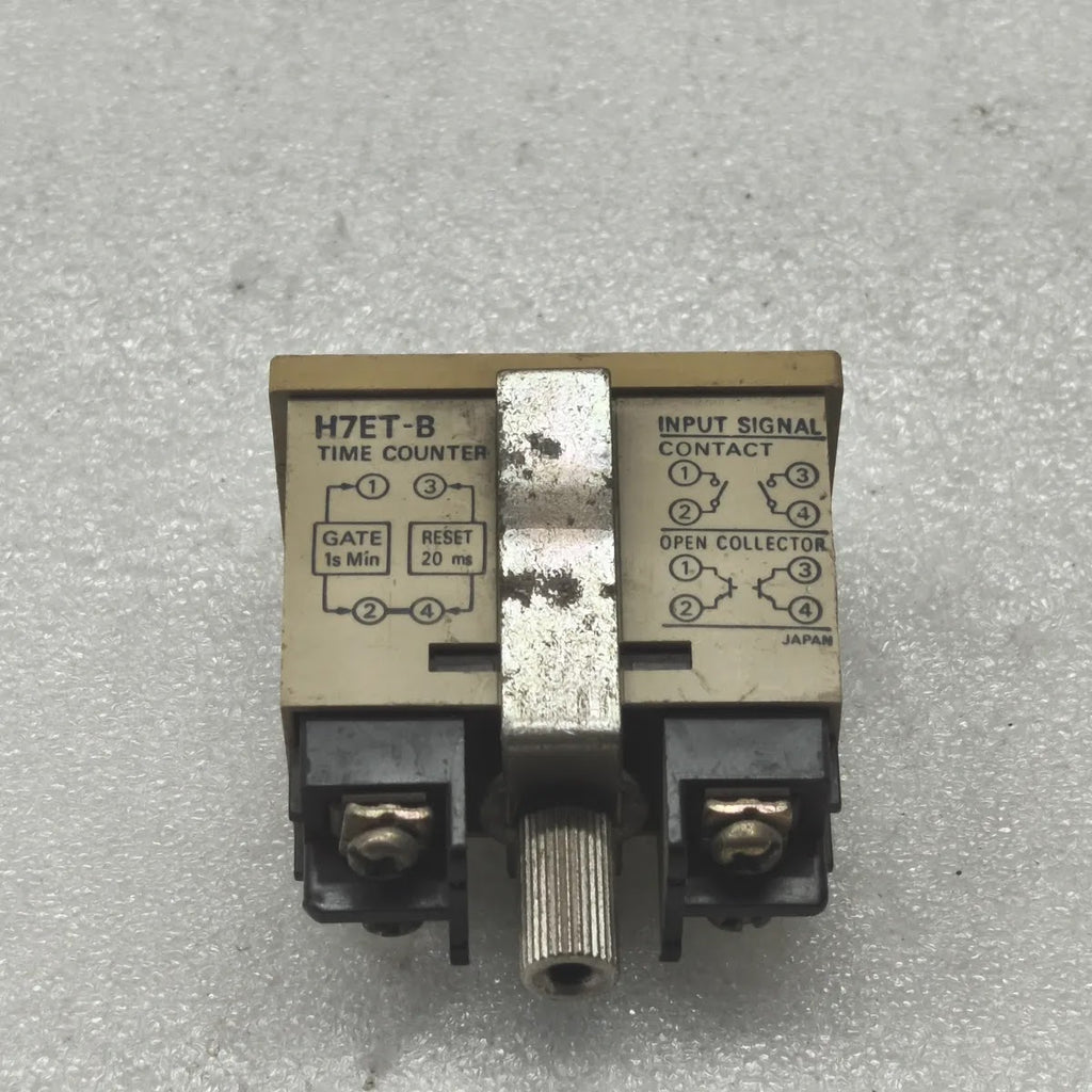 Omron H7ET-B Time Counter Hours Gate 1s Min Reset 20ms Contact Open Collector