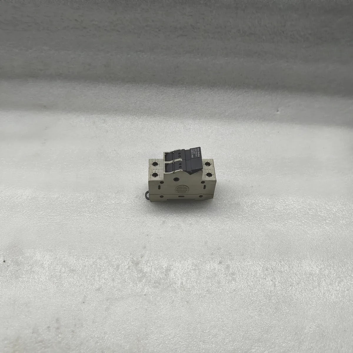 A Bradley 1492-FB2C30-L Fuse Holder 30A 600V 2-Pole Class CC Series B