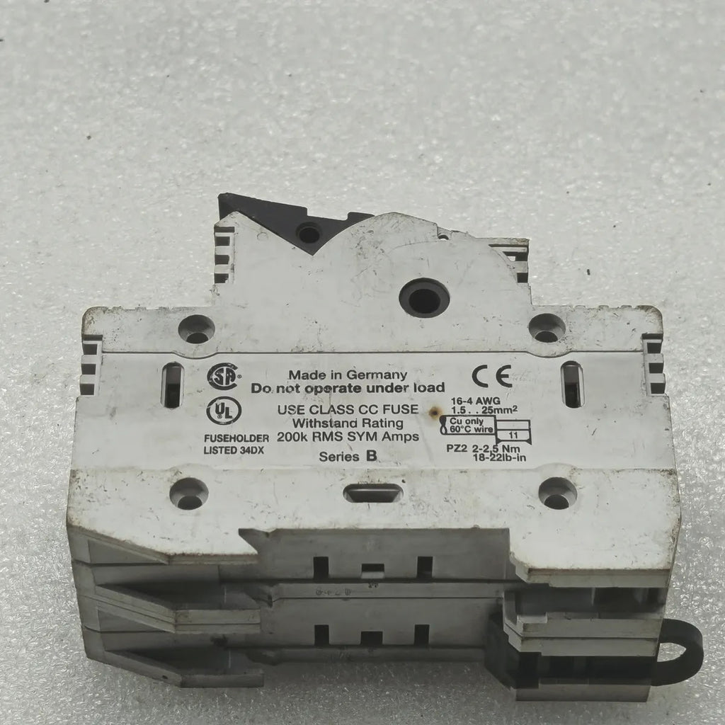 A Bradley 1492-FB2C30-L Fuse Holder 30A 600V 2-Pole Class CC Series B