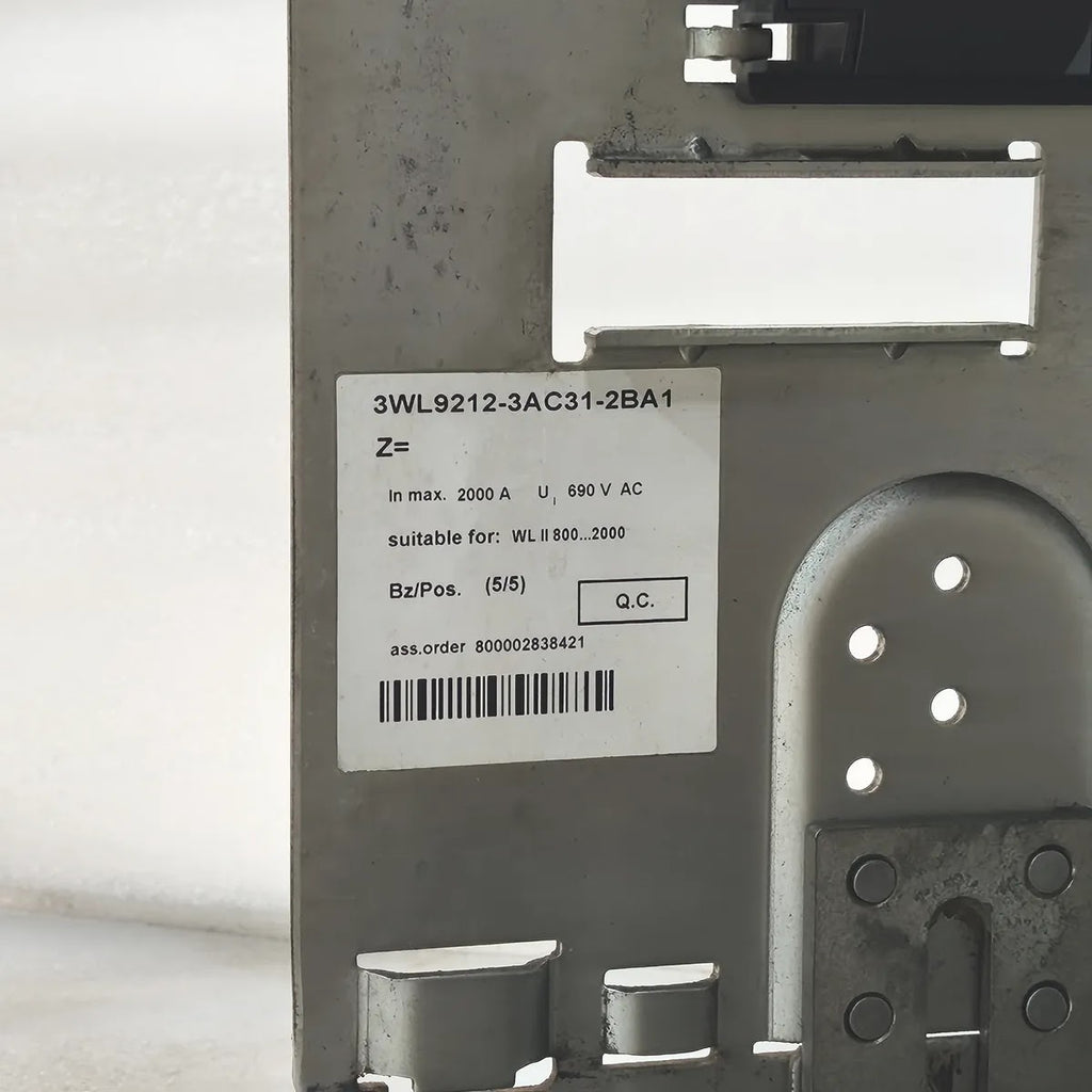 Siemens WL II 2000 S Air Circuit Breaker 3WL1220-3FB36-4GA4 2000A ETU45B