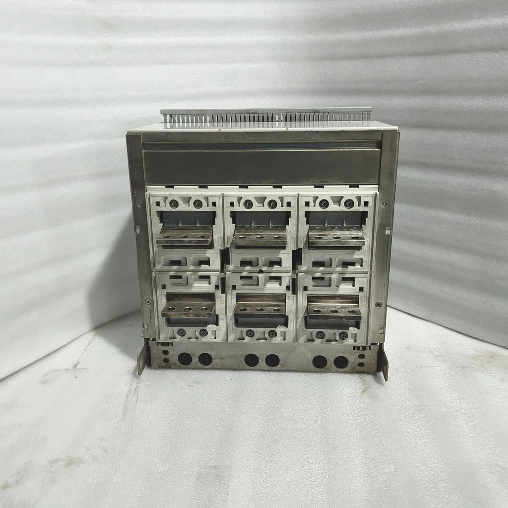 Siemens WL II 2000 S ACB 3WL1220-3FB36-4GA4 2000A 1000V CubicleBUS