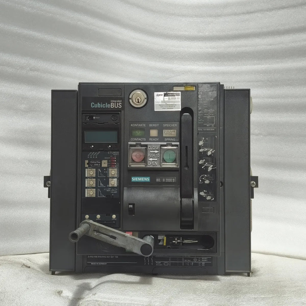 Siemens WL II 2000 S ACB 3WL1220-3FB36-4GA4 2000A 1000V CubicleBUS