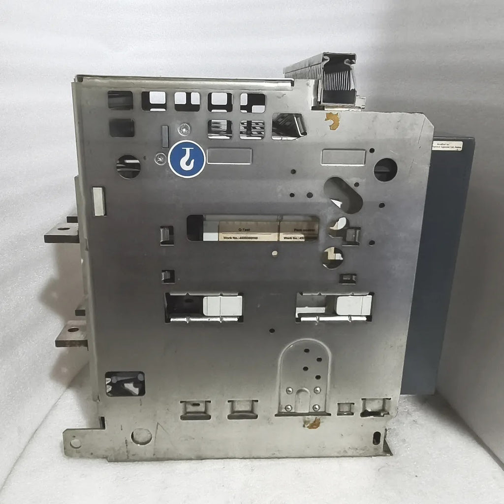 Siemens WL I 800 S ACB 3WL1108-3CB36-4GA4 800A 690V 66kA ETU25B