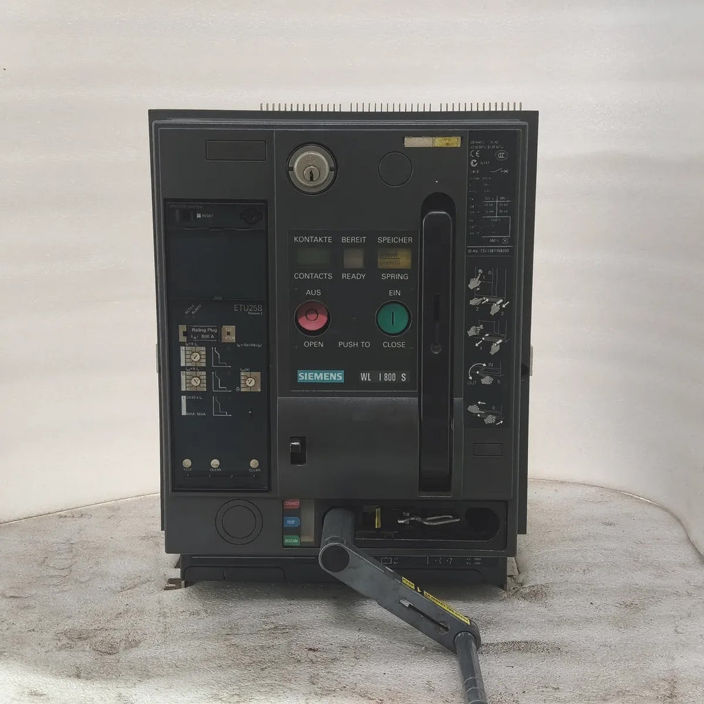 Siemens WL I 800 S ACB 3WL1108-3CB36-4GA4 800A 690V 66kA ETU25B