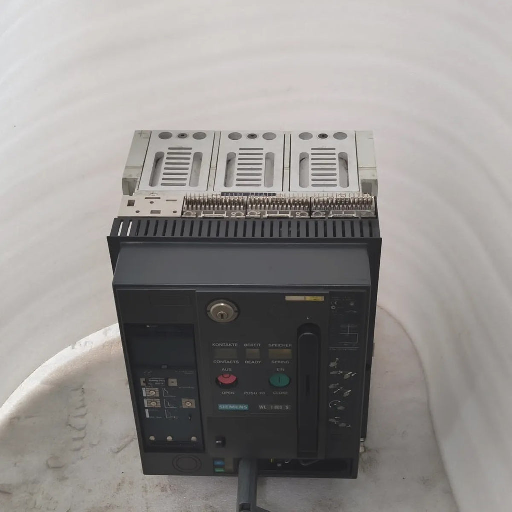 Siemens WL I 800 S ACB 3WL1108-3CB36-4GA4 800A 690V 66kA ETU25B