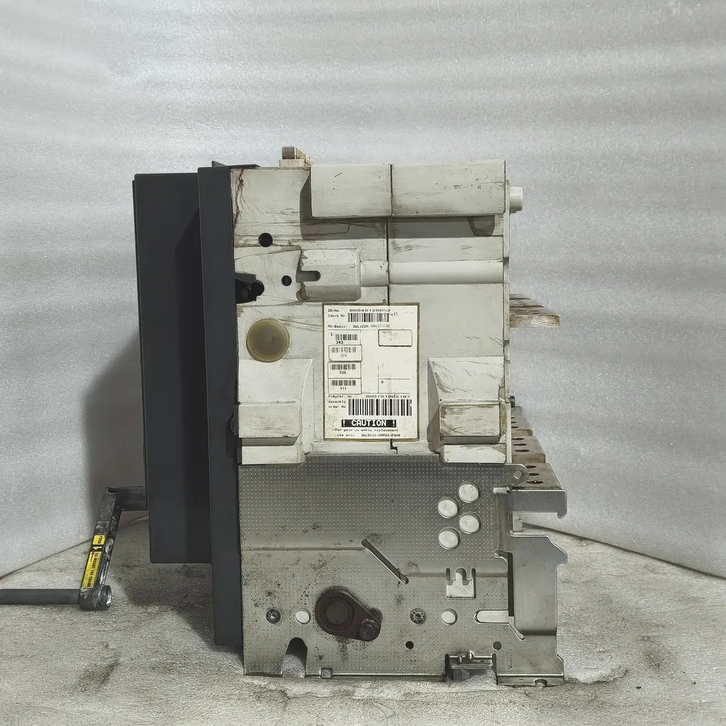 Siemens 3WL1220-3FB36-4GA4 WL II 2000S Air Circuit Breaker PROFIBUS ETU45B