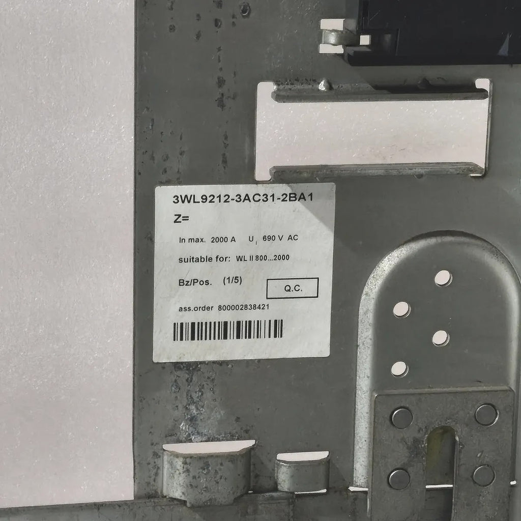 Siemens 3WL1220-3FB36-4GA4 WL II 2000S Air Circuit Breaker PROFIBUS ETU45B