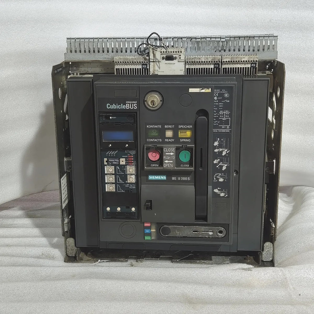 Siemens 3WL1220-3FB36-4GA4 WL II 2000S Air Circuit Breaker PROFIBUS ETU45B