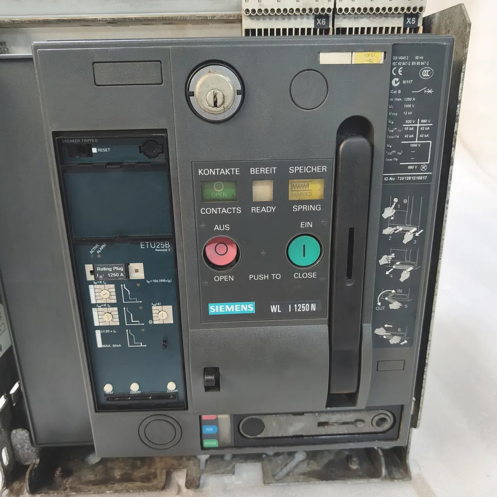 Siemens 3WL1112-2CB45-4GS4-Z Air Circuit Breaker WL I 1250 N 1250A 690V 4-Pole