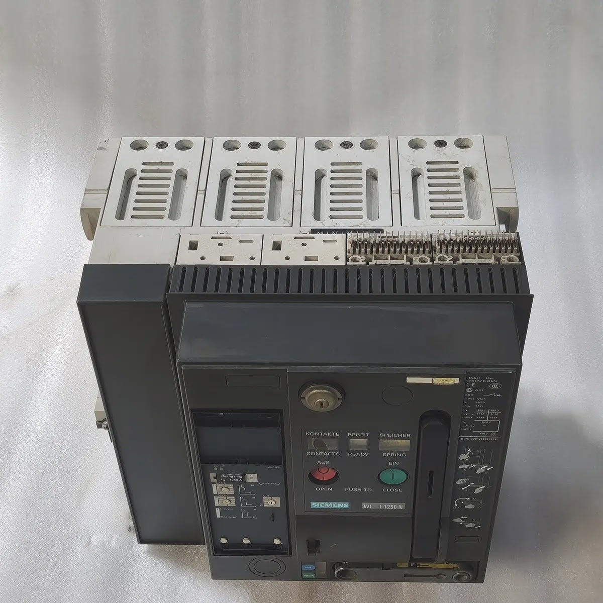 Siemens 3WL1112-2CB46-4GS4 Air Circuit Breaker WL I 1250 N 1250A 1000V ETU25B