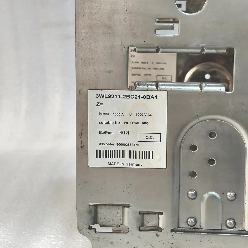 Siemens 3WL1112-2CB45-4GS4-Z ACB WL I 1250 N 1250A 1000V AC ETU25B Cat B