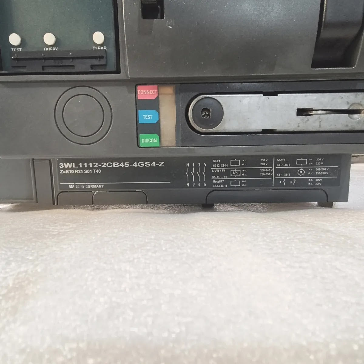 Siemens 3WL1112-2CB45-4GS4-Z ACB WL I 1250 N 1250A 1000V AC ETU25B Cat B