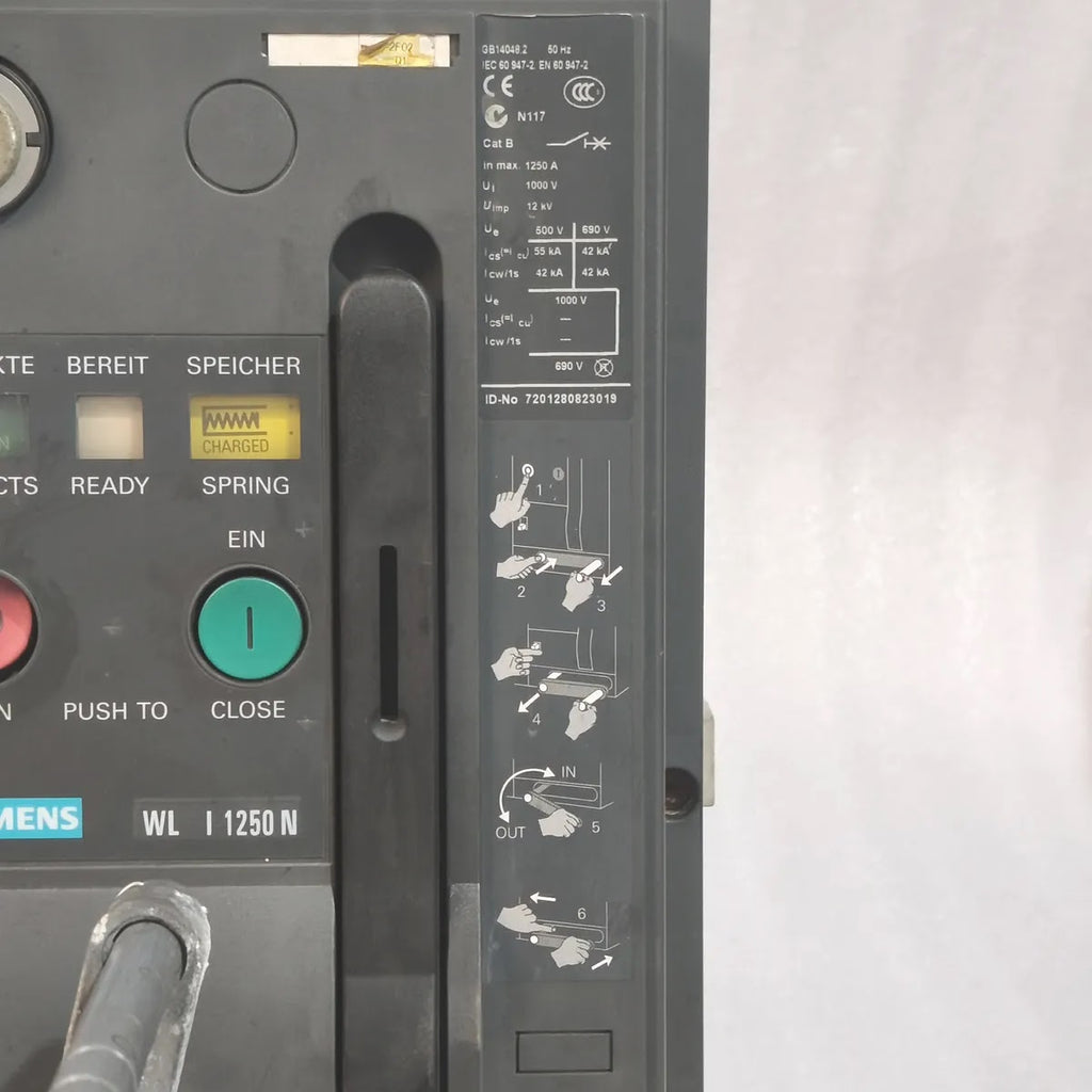 Siemens 3WL1112-2CB46-4GS4-Z Air Circuit Breaker WL I 1250 N 4-Pole 1250A 1000V