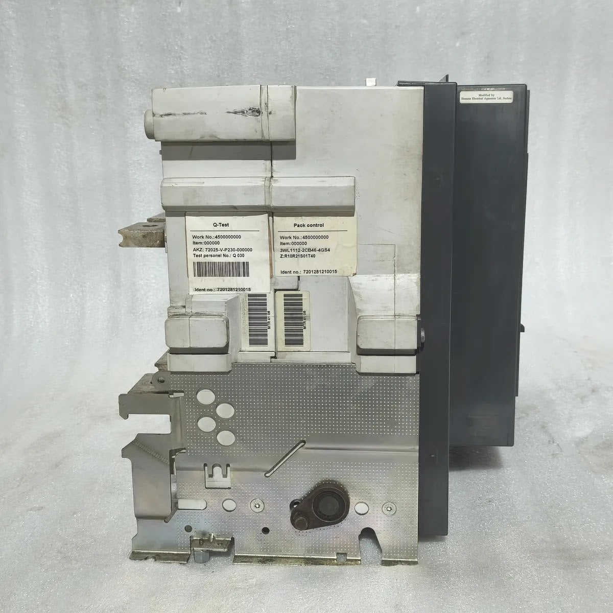 Siemens WL I 1250 N Air Circuit Breaker 3WL1112-2CB45-4GS4-Z 1250A 690V ETU25B