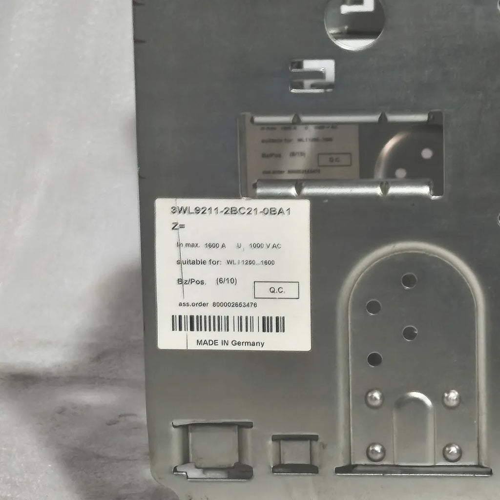 Siemens WL I 1250 N Air Circuit Breaker ETU25B 1250A 3WL1116-3AS42-1AA2 4-Pole