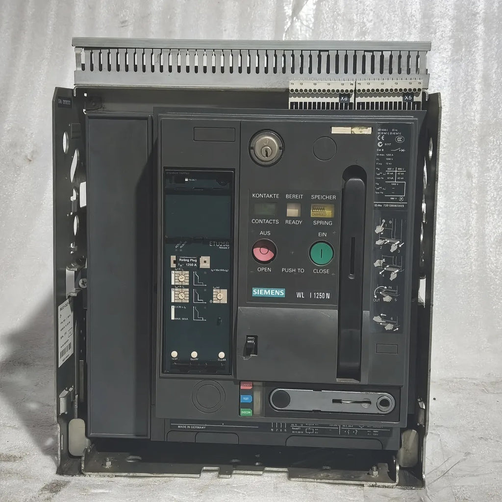 Siemens WL I 1250 N Air Circuit Breaker ETU25B 1250A 3WL1116-3AS42-1AA2 4-Pole