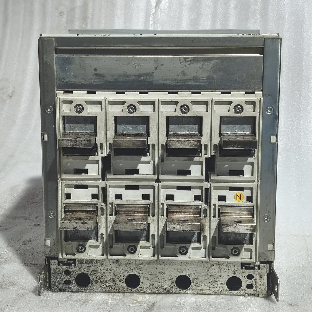Siemens WL I 1250 N Air Circuit Breaker ETU25B 1250A 3WL1116-3AS42-1AA2 4-Pole