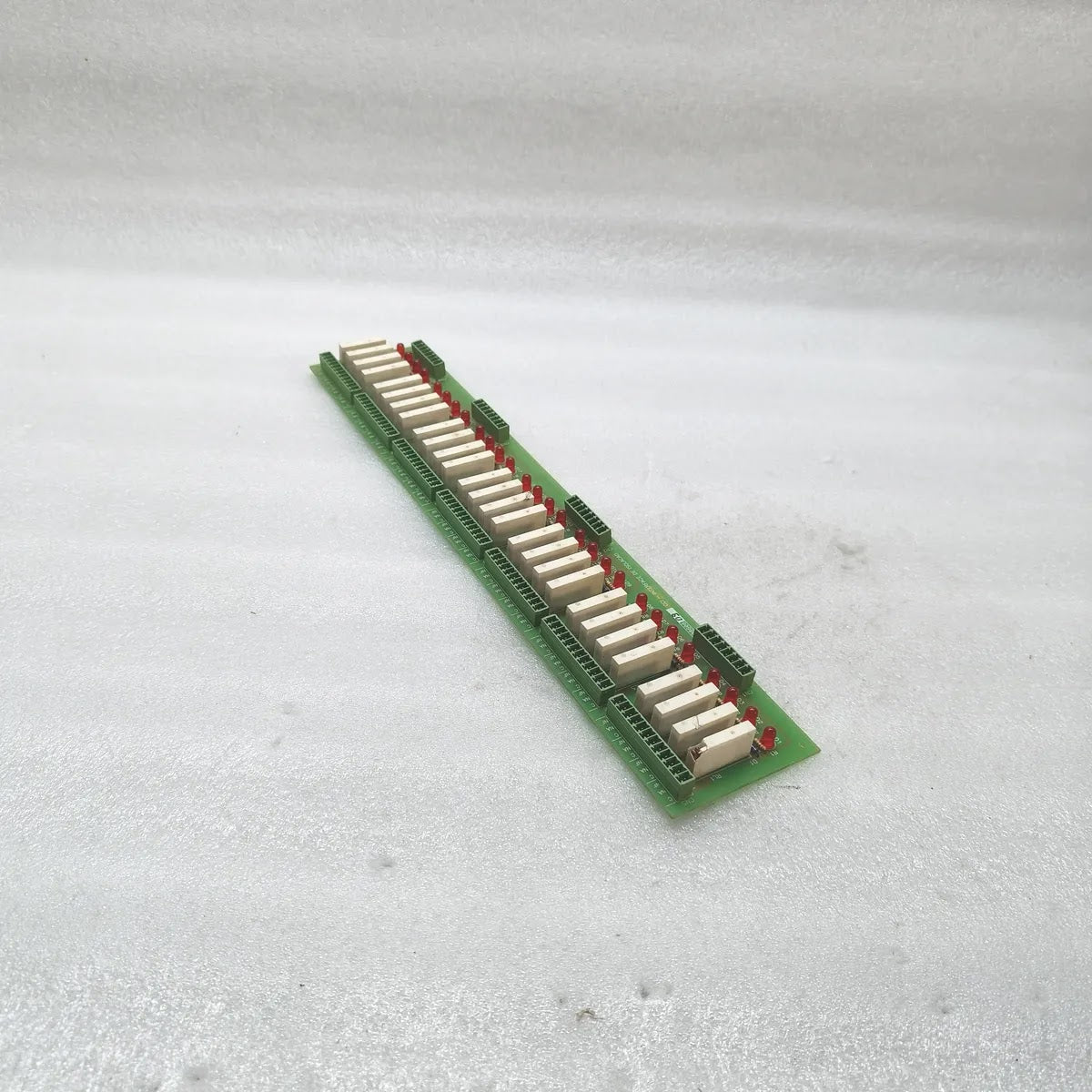 AKF 323606 Relay Isolation Interface Board 28 Channel 24VDC
