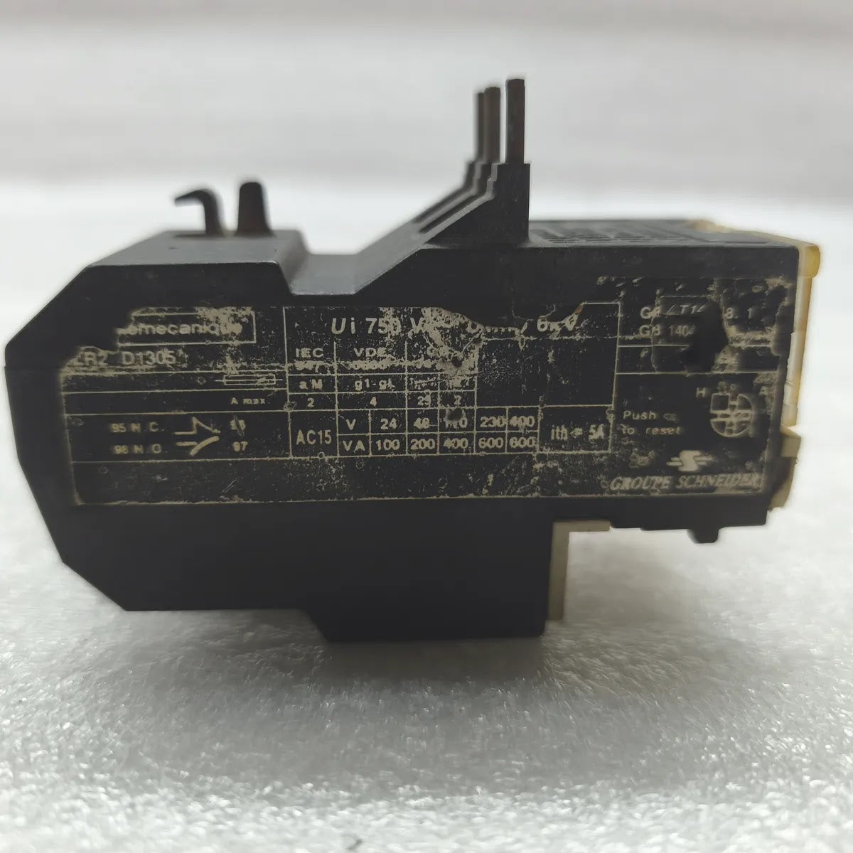TELEMECANIQUE LR2D1305 Thermal Overload Relay 0.63-1A 750V