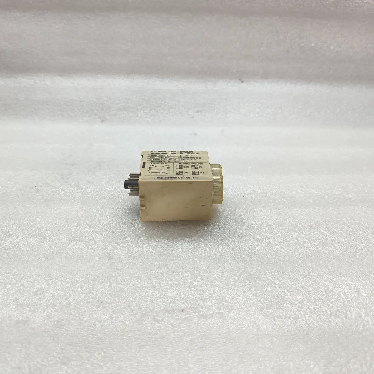 FUJI ELECTRIC ST3P-A-A Super Timer 100-110V 0.5s-3min