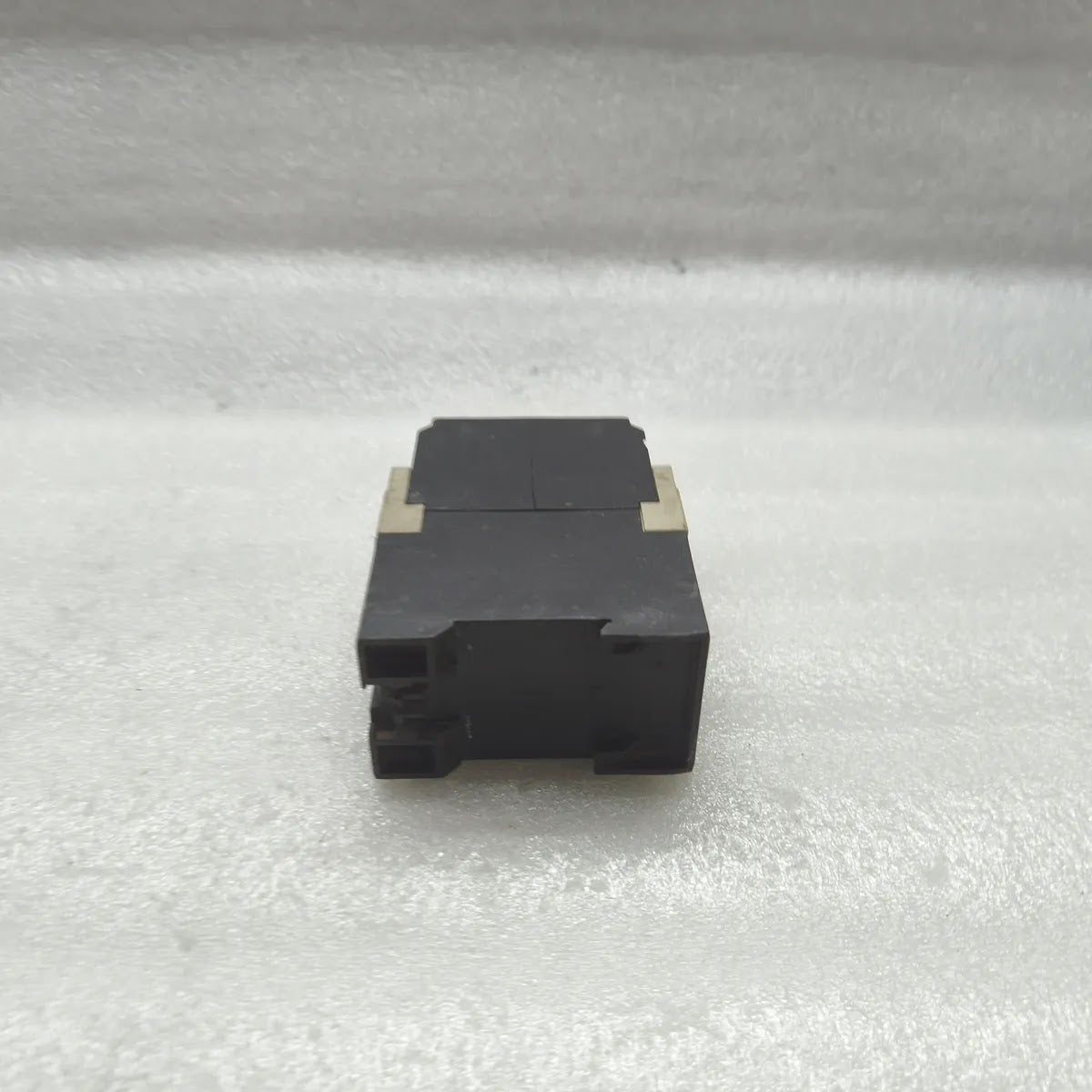 SCHIELE SRN 2.450.121.01 Current Monitoring Relay 0.3-15A 220-240V
