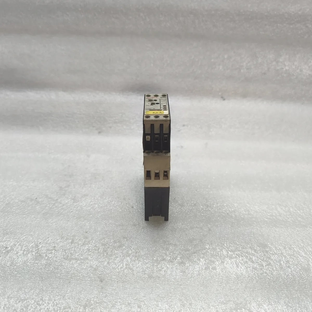SCHIELE 2.430.103.02 ERS Timetron On-Delay Timer Relay 110-240VAC 2 C/O