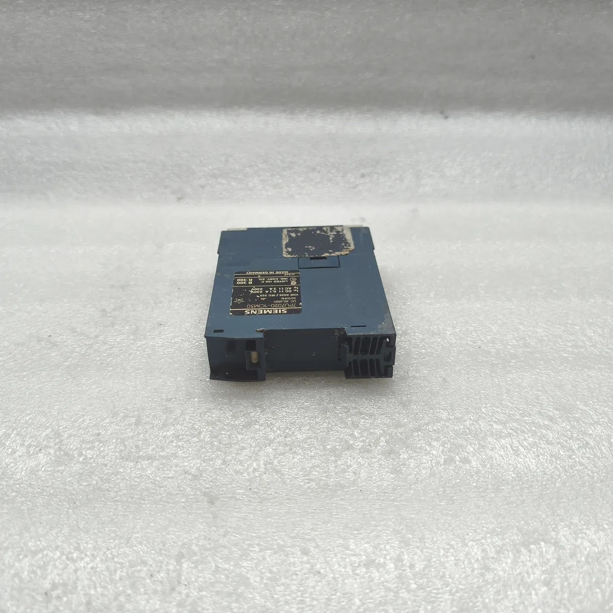 SIEMENS 7PU7020-1CM30 Timing Relay 60-250V 0.6-6s