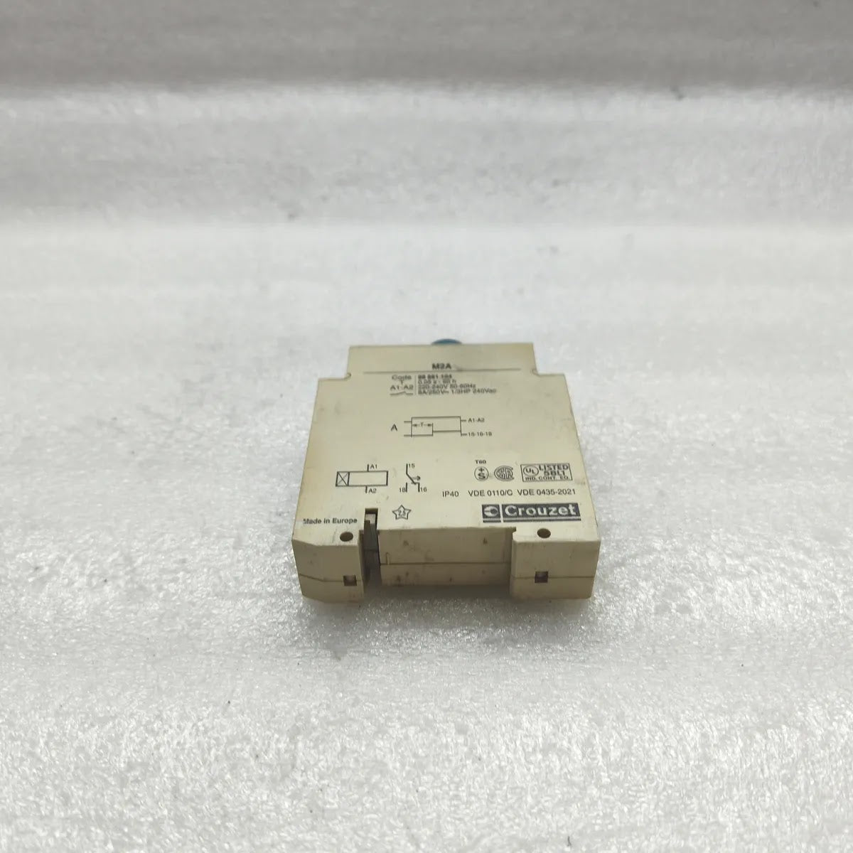 CROUZET M2A 88881104 Timer Relay 220-240V 8A