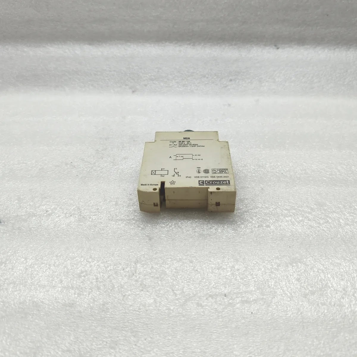 CROUZET 88881104 M2A Timer Relay 220-240V 8A