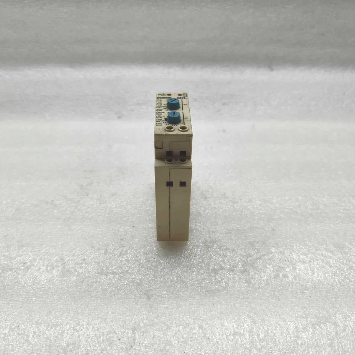 CROUZET M2L 88881506 Cyclic Timer Relay 24V 220-240V