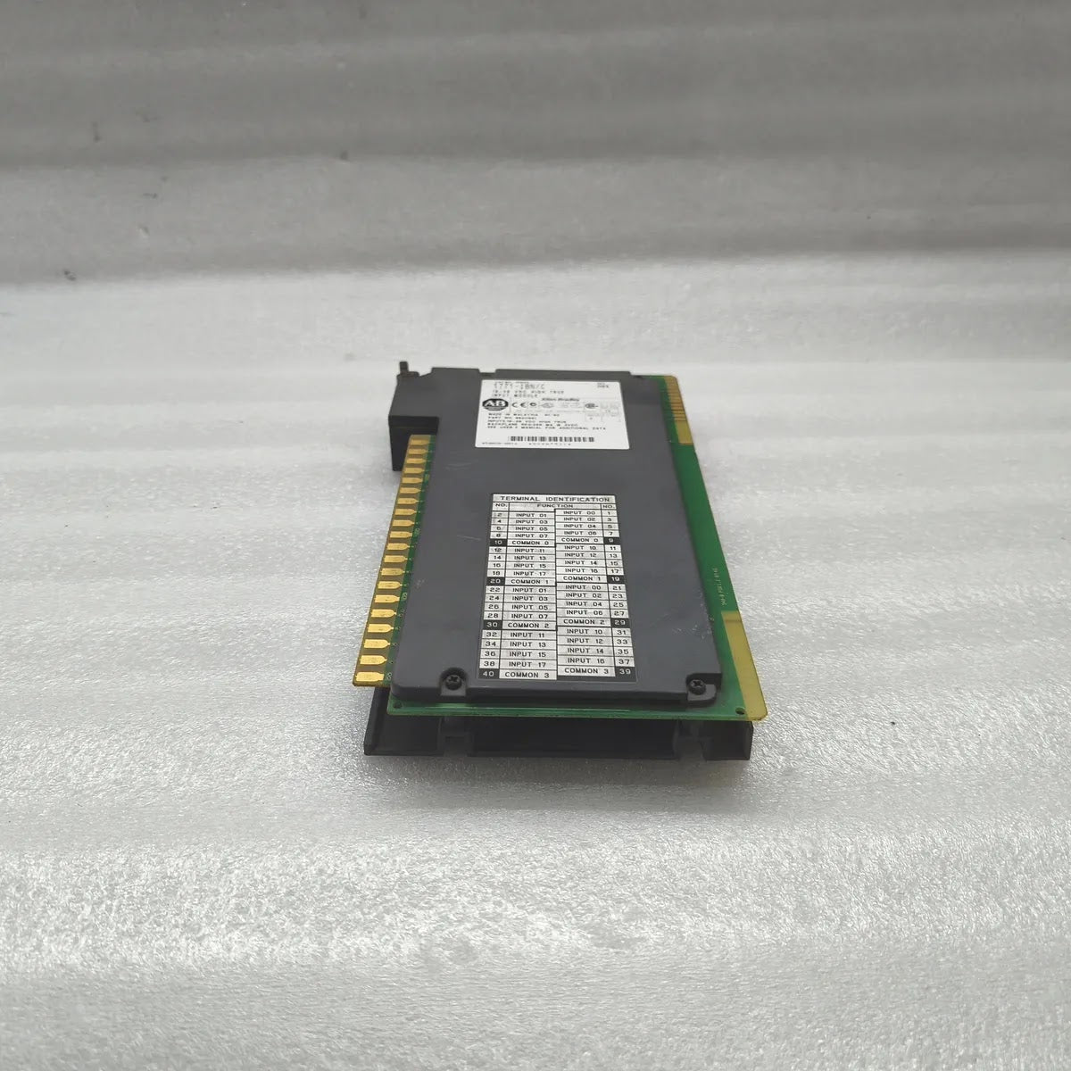A Bradley 1771-IBN/C 10-30 VDC HIGH TRUE INPUT MODULE SERIES C REV D03
