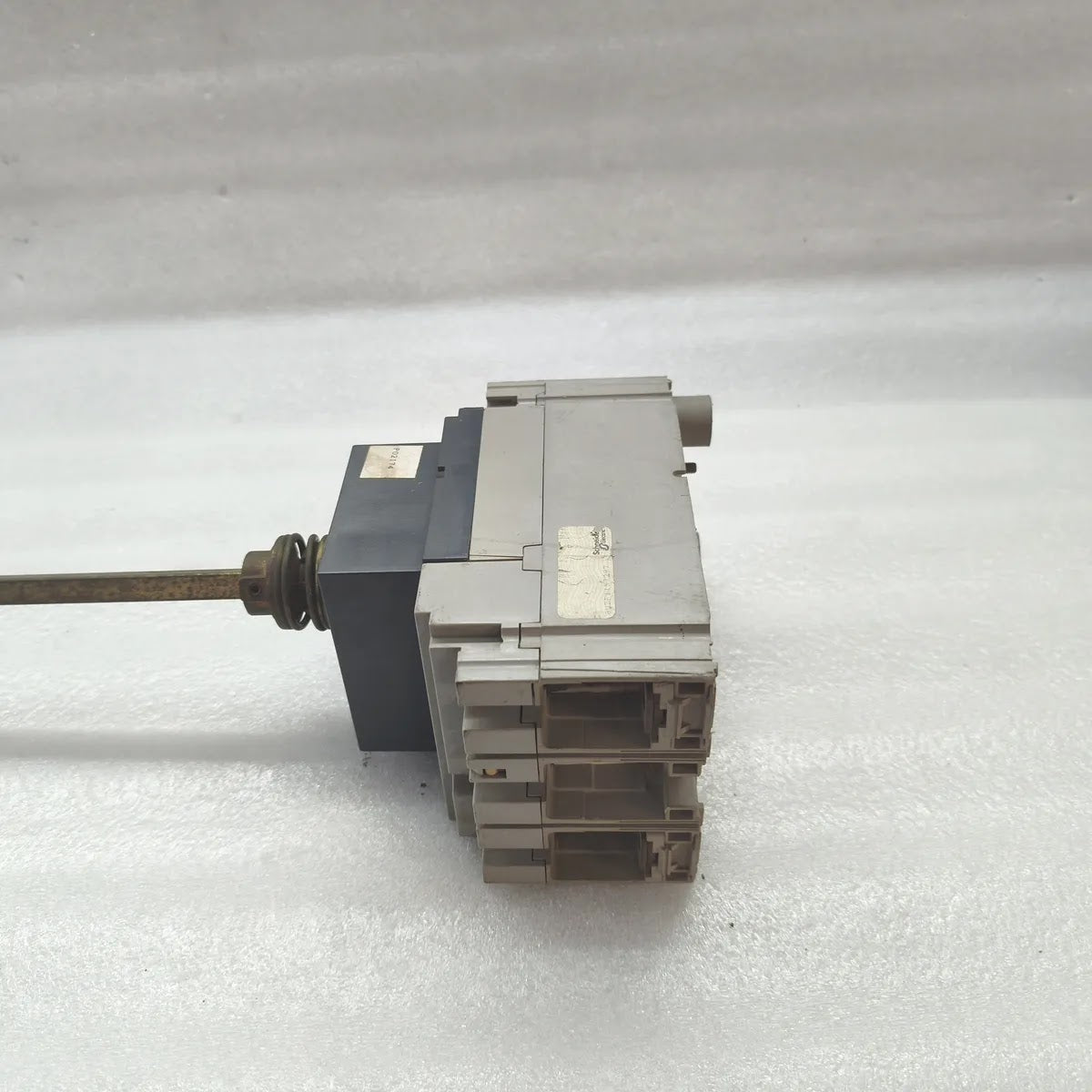 MERLIN GERIN Compact NS 100N Moulded Case Circuit Breaker 750V Ui 8kV Uimp 3P