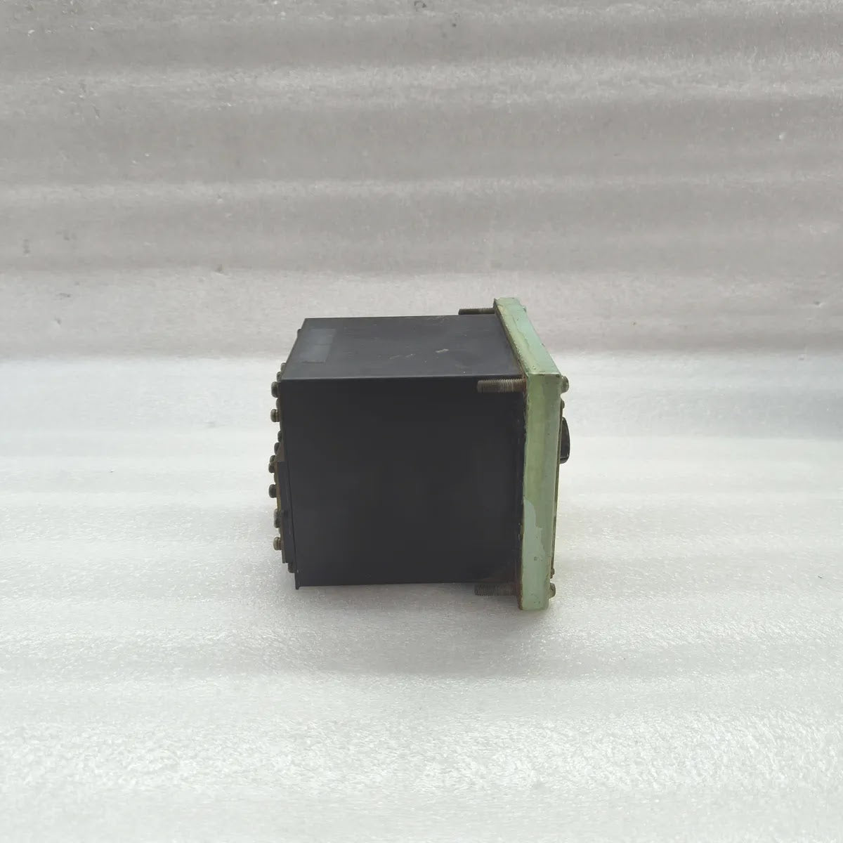 Marine ENGINE CYLINDER EXHAUST GAS TEMPERATURE Selector Switch Indicator Panel