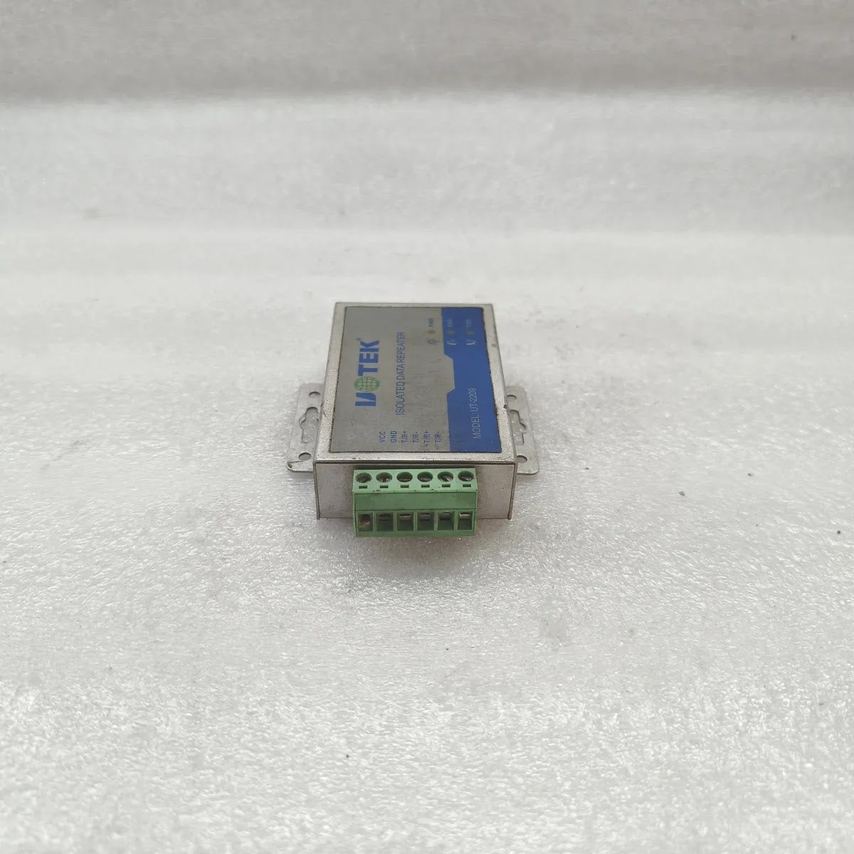 UOTEK UT-2209 ISOLATED DATA REPEATER