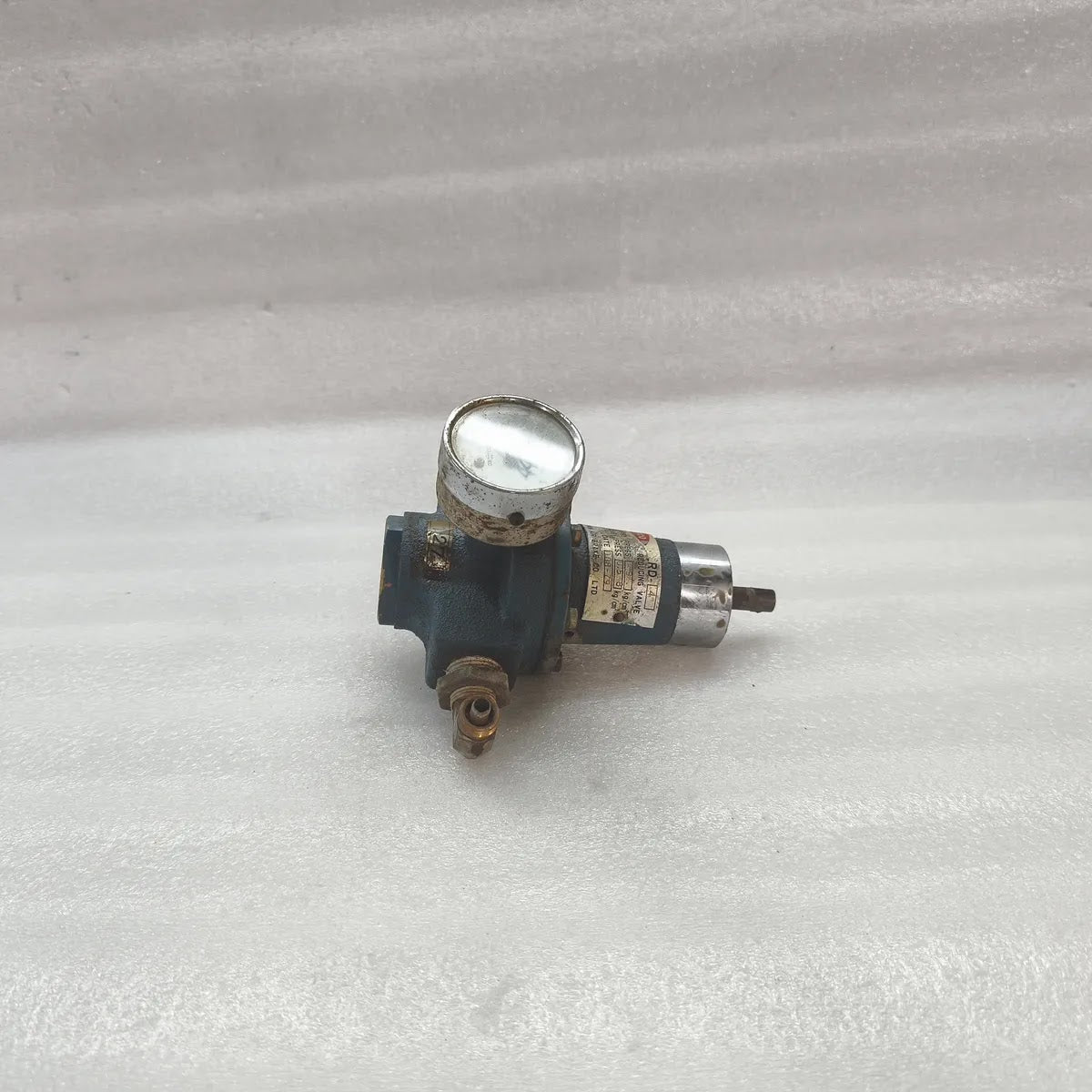 NABCO Reducing Valve RD-4 Primary Press. 9 kg/cm² Secondary Press. 0.5 kg/cm²