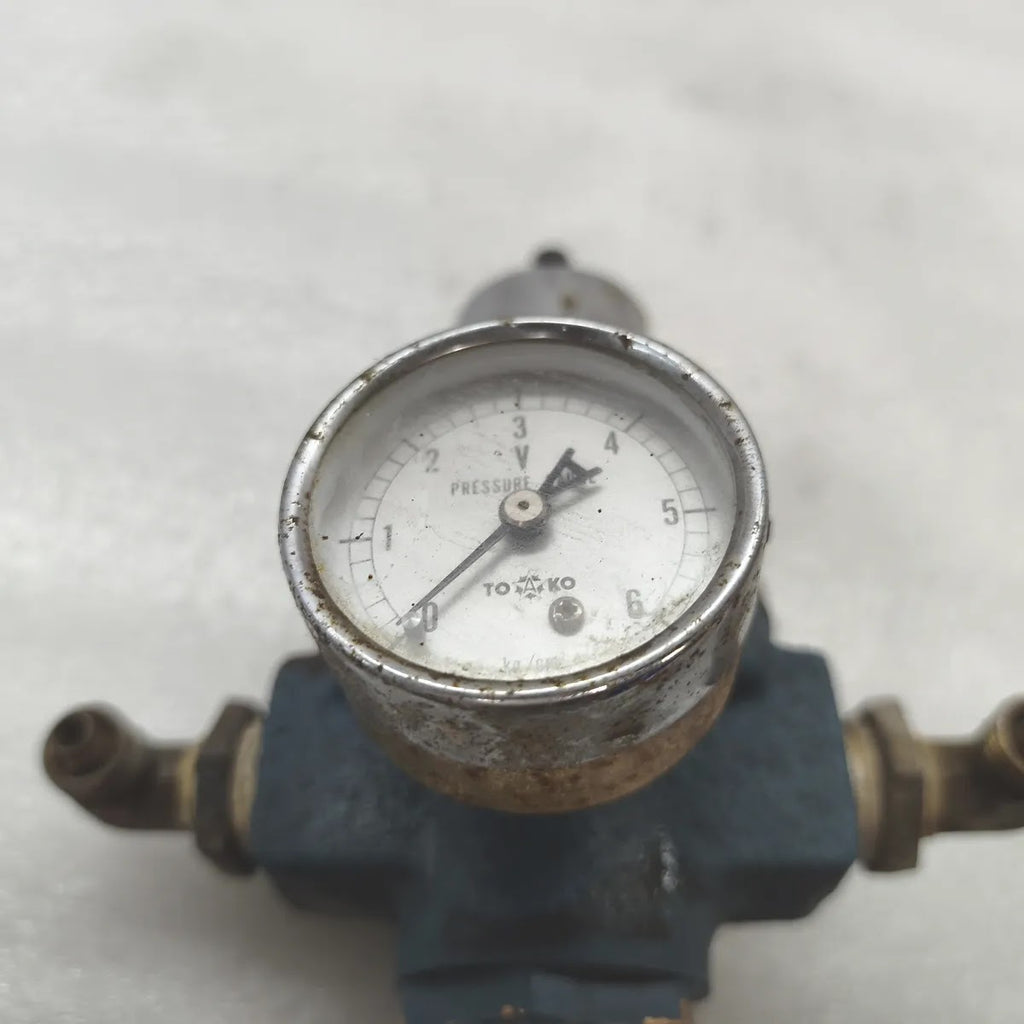 NABCO Reducing Valve RD-4 Primary Press. 9 kg/cm² Secondary Press. 0.5 kg/cm²