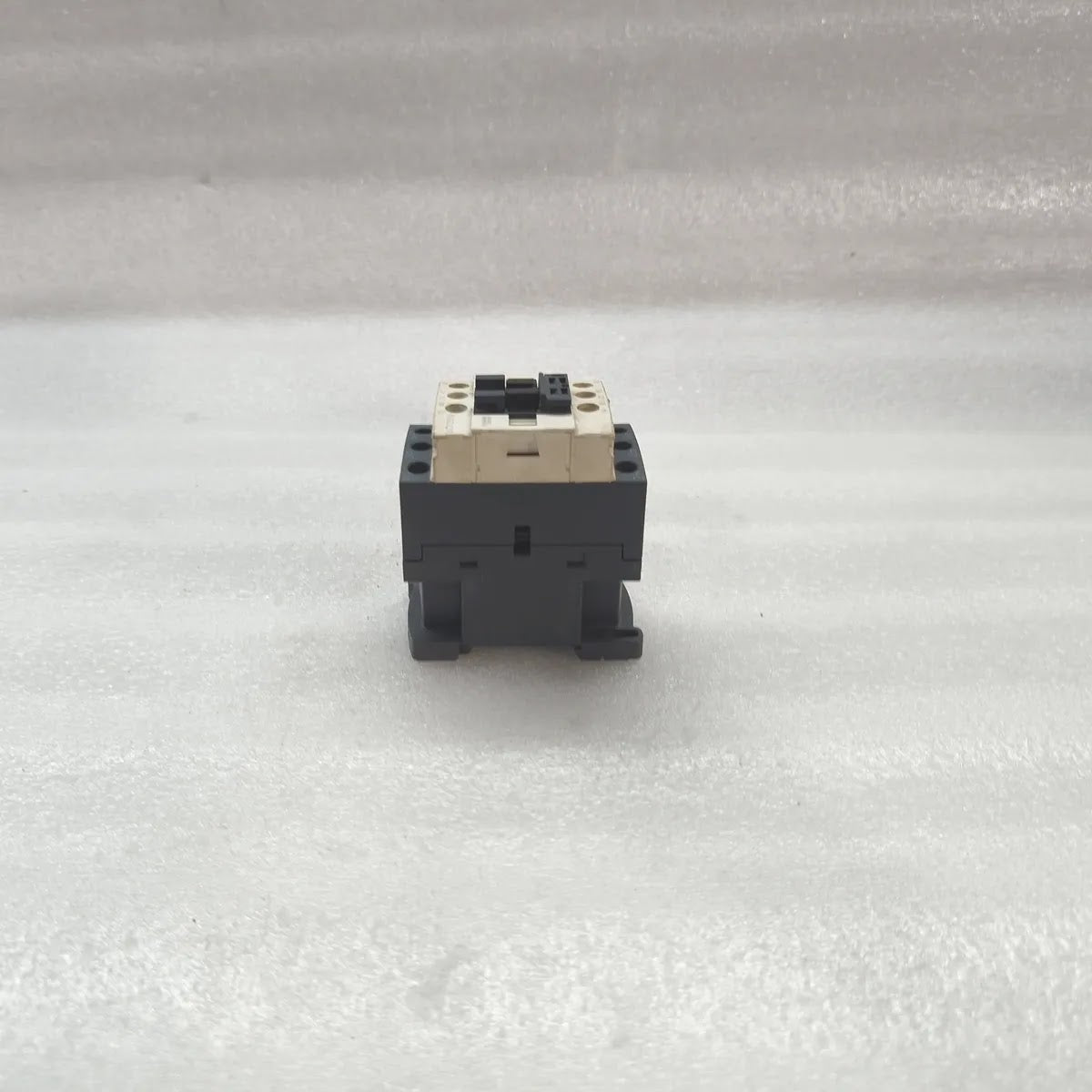 S Electric LC1D09 Contactor 25A 600V AC IEC/EN 60947-4-1 3P