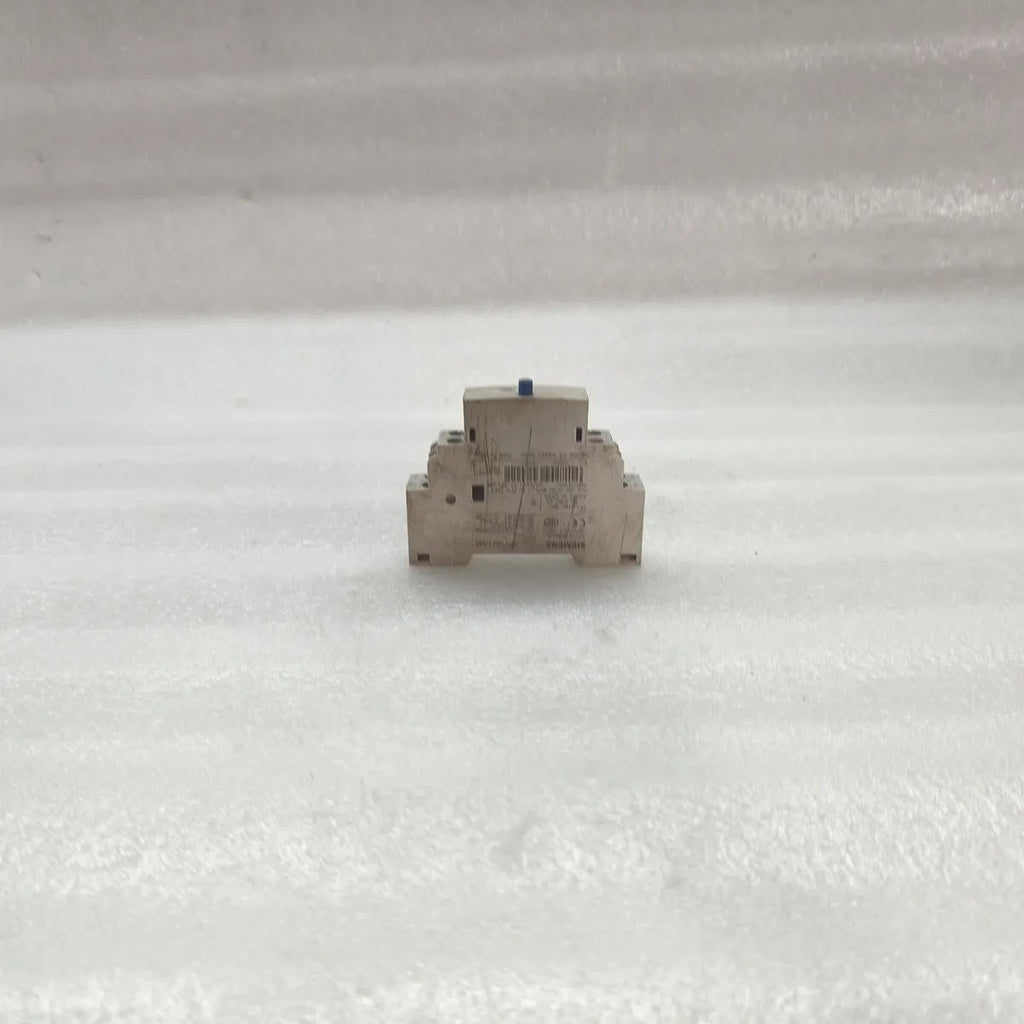 SIEMENS 3RV1921-1M Auxiliary Contact Block 690V 10A IEC/EN 60947-5-1