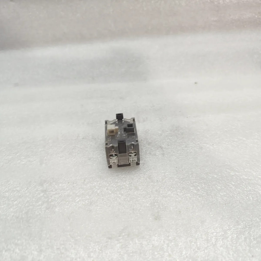 ABB OBFZNA10 AUXILIARY CONTACT BLOCK IEC 60947-5-1 10A 690V AC15